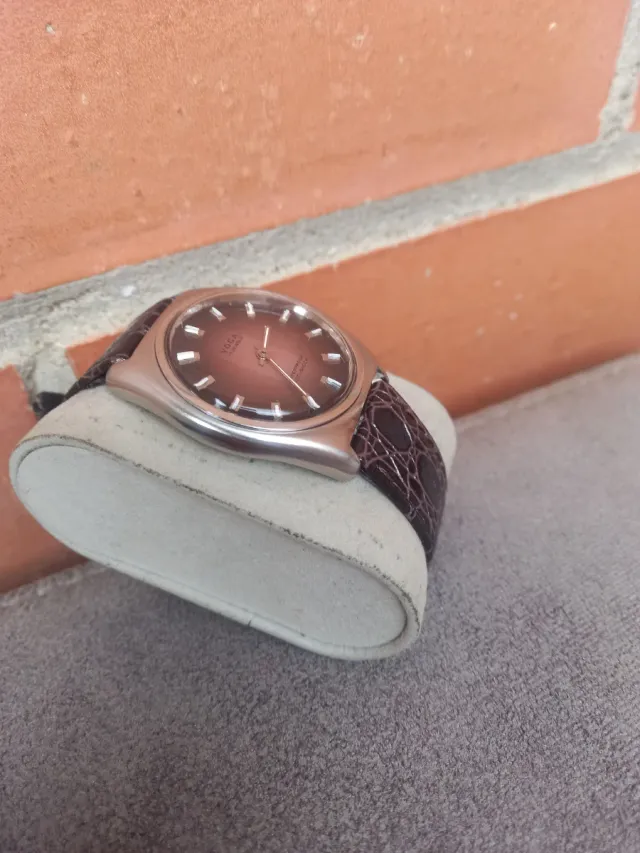 Reloj Voga de cuerda