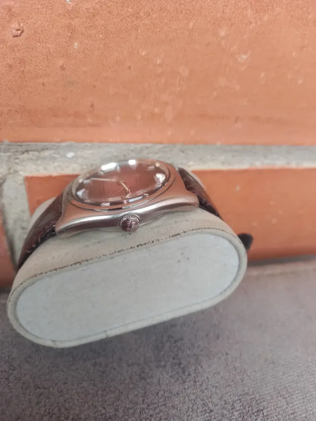 Reloj Voga de cuerda