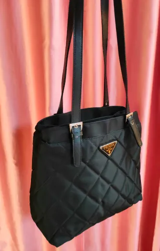 Borsa a spalla Prada trapuntata Tessuto Vela