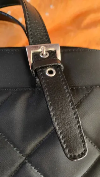 Borsa a spalla Prada trapuntata Tessuto Vela