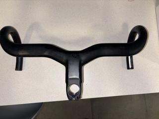 Manillar Syncros Creston IC SL. 420mm y 110mm