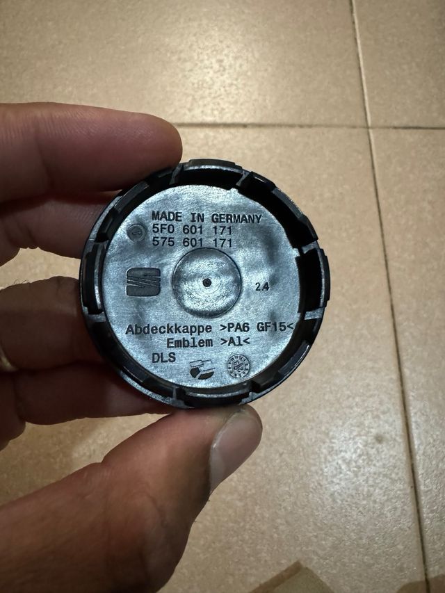 Tapacubos Seat Cupra (4 unidades)