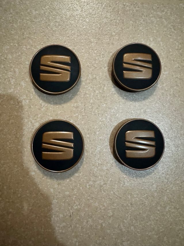 Tapacubos Seat Cupra (4 unidades)