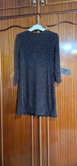 Vestido fiesta negro y dorado