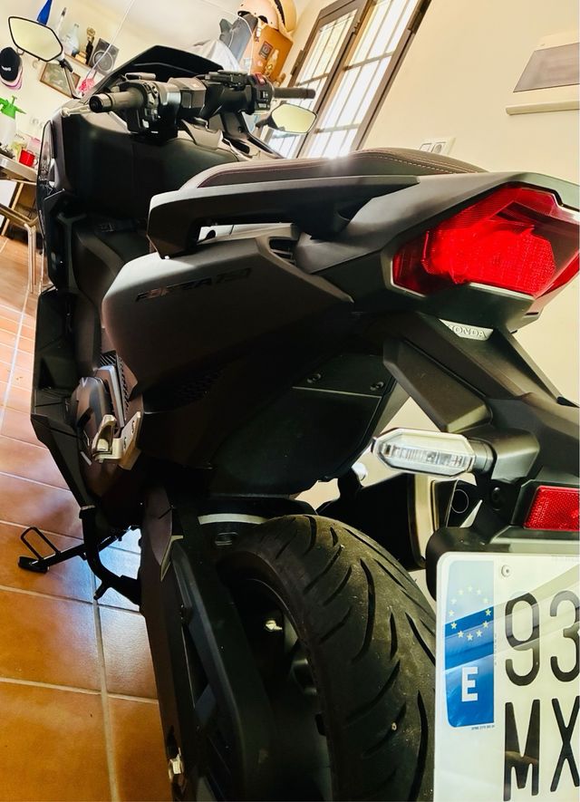 Honda Forza 750 2025