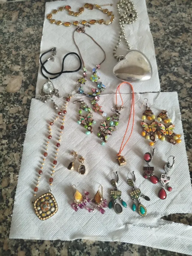 Lote de bisutería