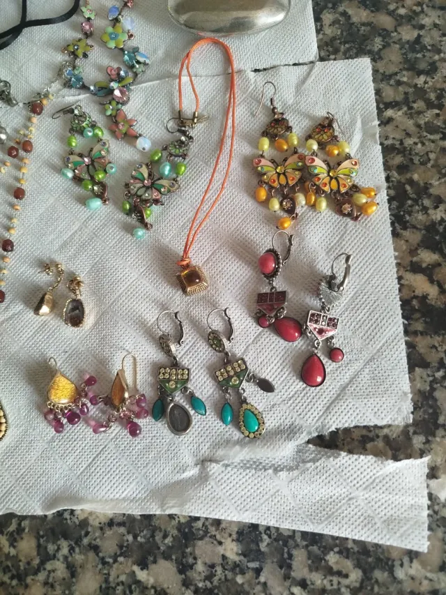 Lote de bisutería