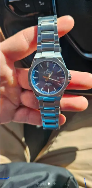 Casio Edifice Reloj Azul y Plateado