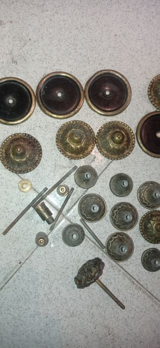 Lote Tiradores Vintage Bronce y Latón