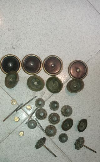 Lote Tiradores Vintage Bronce y Latón