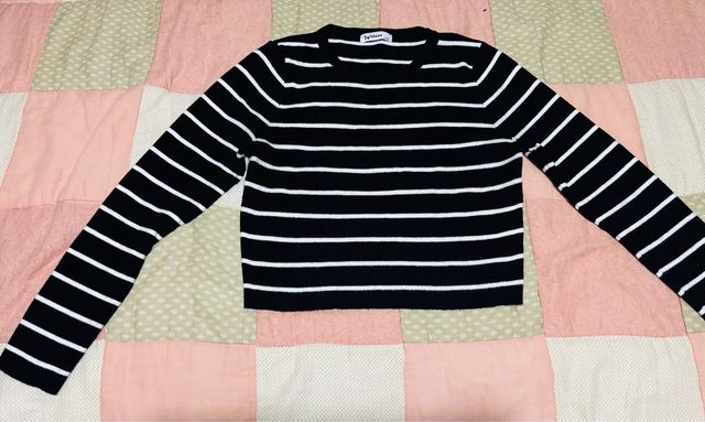 Jersey de rayas blanco y negro