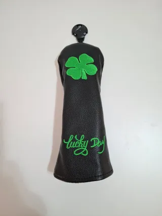 Funda Híbrido Golf Trébol