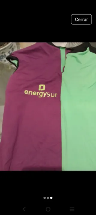 Vestido deportivo Energysur verde y morado
