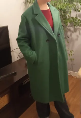 Abrigo verde oversize