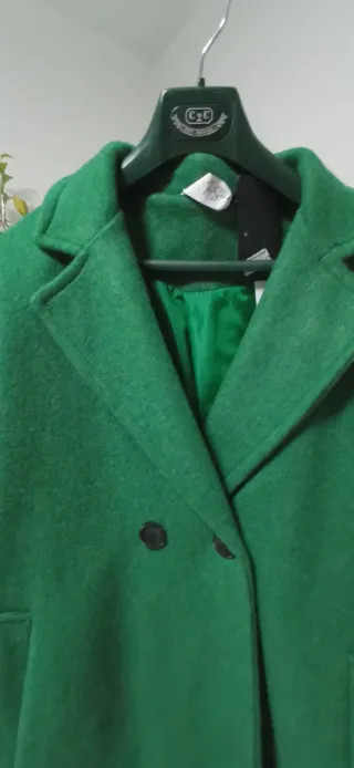 Abrigo verde oversize