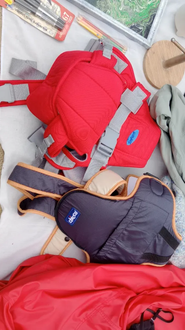 Mochilas portabebés, fular y andador.