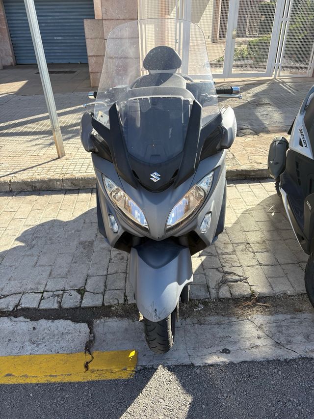 Suzuki Burgman 650 Executive 2016