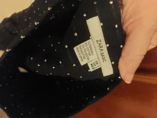 Falda Zara Basic negra lunares talla S