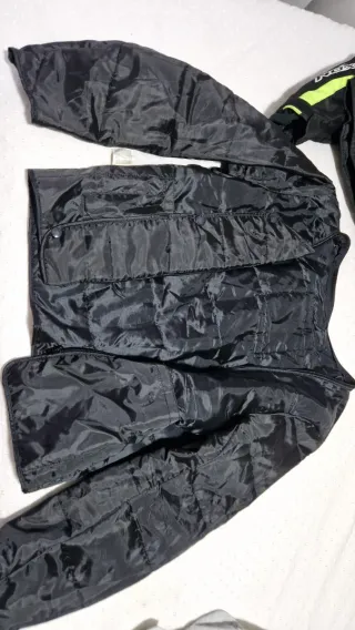 Chaqueta Moto IXON Negra blanco y fluor Talla M