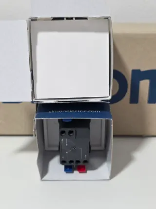 SIMON 270. BLANCO Y NEGRO MATE.