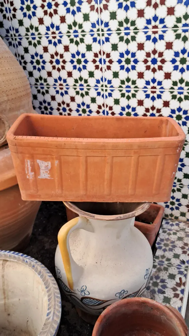 Juego de macetas de cerámica y barro