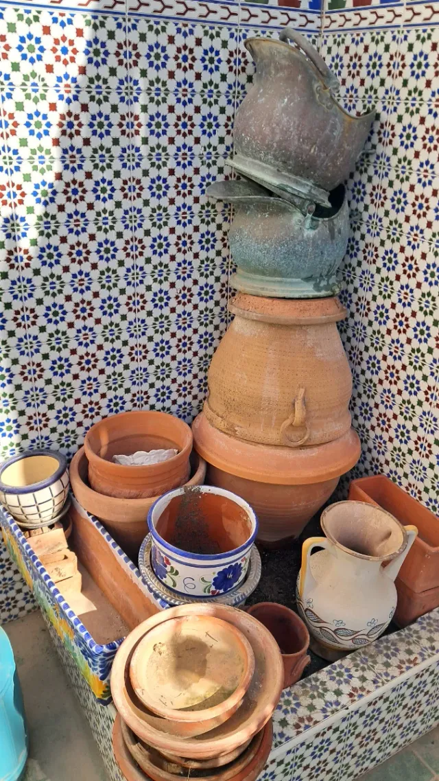 Juego de macetas de cerámica y barro