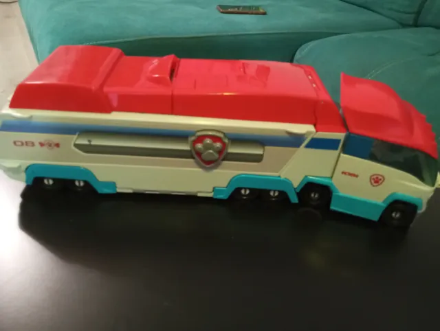 Patrullabus de la Patrulla Canina y Perrobot