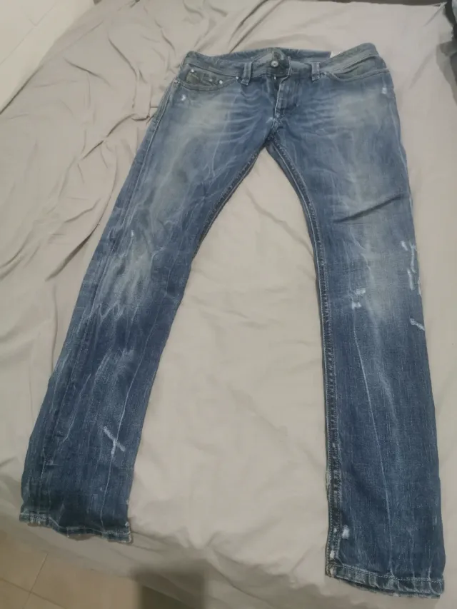 Calça jeans Diesel, tamanho W33 L32