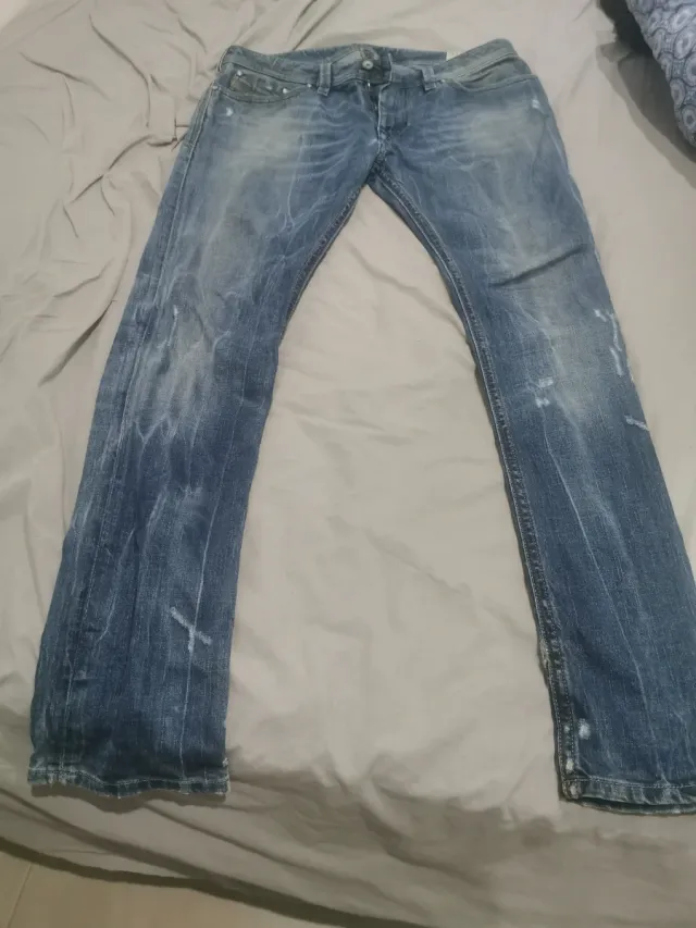 Calça jeans Diesel, tamanho W33 L32