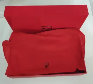 Cartera Carolina Herrera Roja