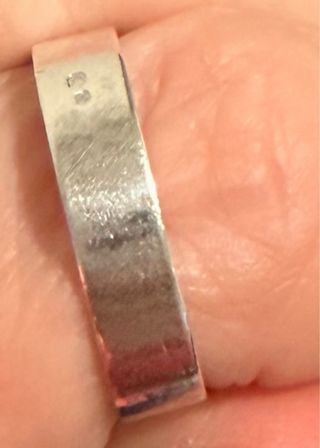 Anillo de plata de ley