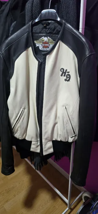 Cazadora Harley-Davidson Negra y Blanca