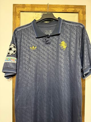 Camiseta Adidas Juventus Talla XL UCL