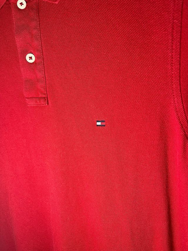 Polo Tommy Hilfiger rojo  – Talla M