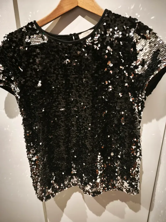Maglia paillettes nere e argento