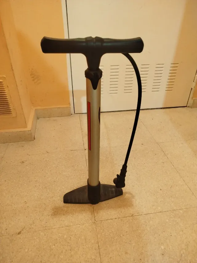 Bomba de aire para bicicleta