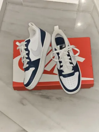 Nike Court Borough Low 2 Talla 37.5