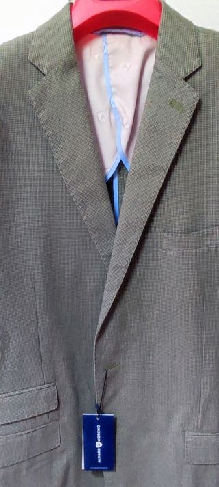 Americana Álvaro Moreno Talla 56 Nueva