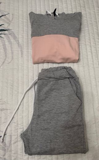 Conjunto Chándal Gris, Rosa y Blanco