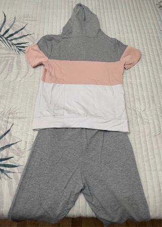 Conjunto Chándal Gris, Rosa y Blanco