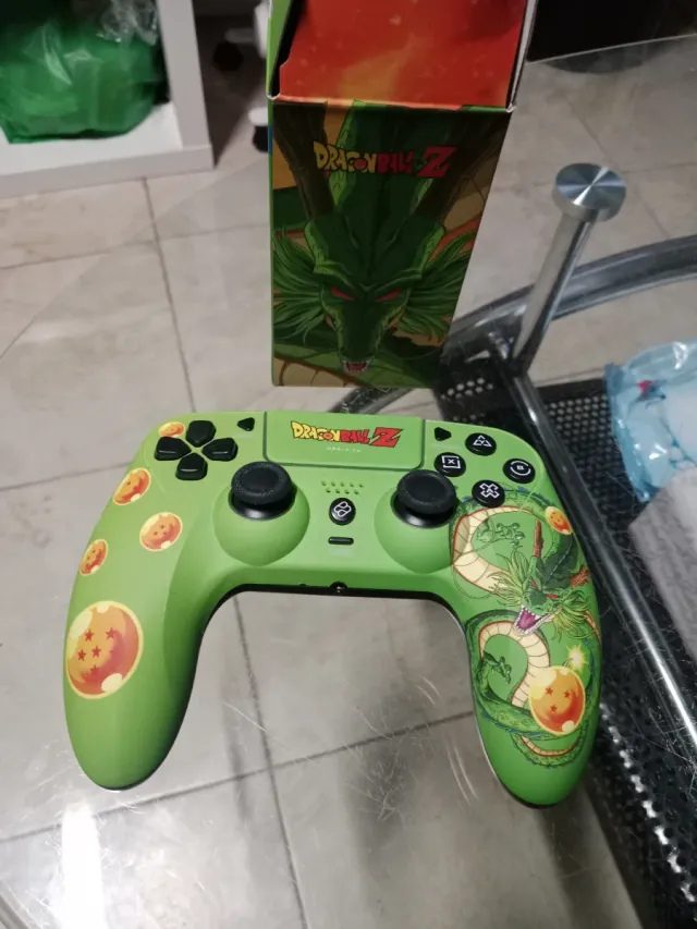 Mando PS4/PS5 Dragon Ball Z Verde