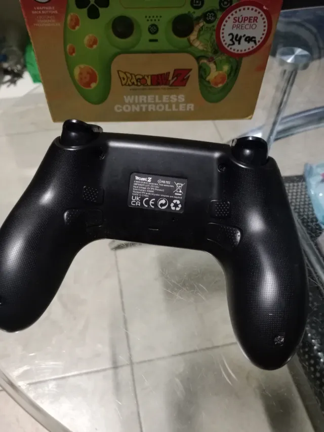 Mando PS4/PS5 Dragon Ball Z Verde