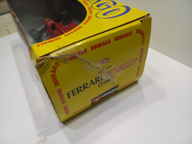 Bburago Ferrari F310 1996 1/24