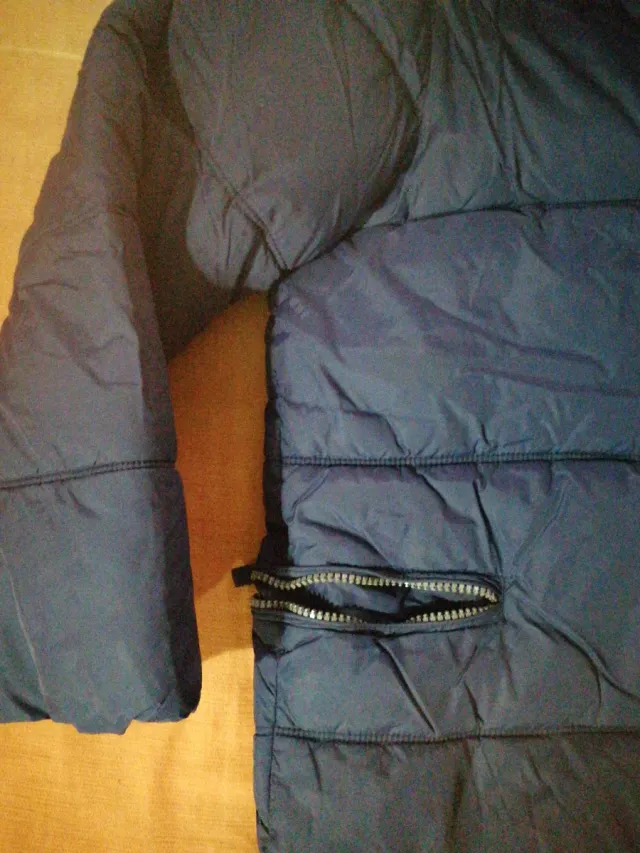 Abrigo niño azul talla 14 16