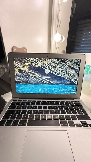 MacBook Air 11'' 2010 Plata