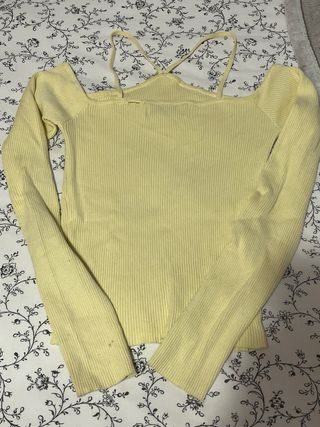 Camiseta Hombros Descubiertos Amarilla