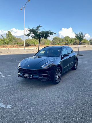 Porsche Macan Turbo
