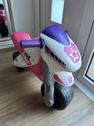 Moto de juguete infantil rosa y morada