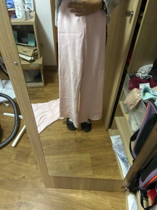 Conjunto rosa hombros al aire manga larga