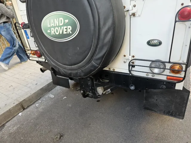 Land Rover Defender 2005